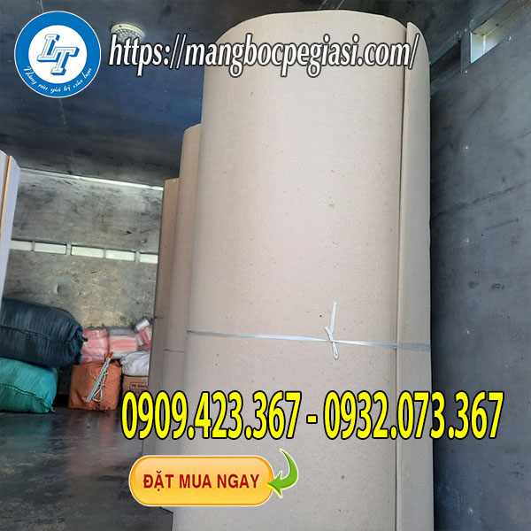 Giấy carton 2 lớp cao 1m2 Giấy carton 2 lớp cao 1m