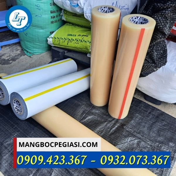 Màng bảo vệ bề mặt màu trắng trong Màng bảo vệ bề mặt màu trắng trong