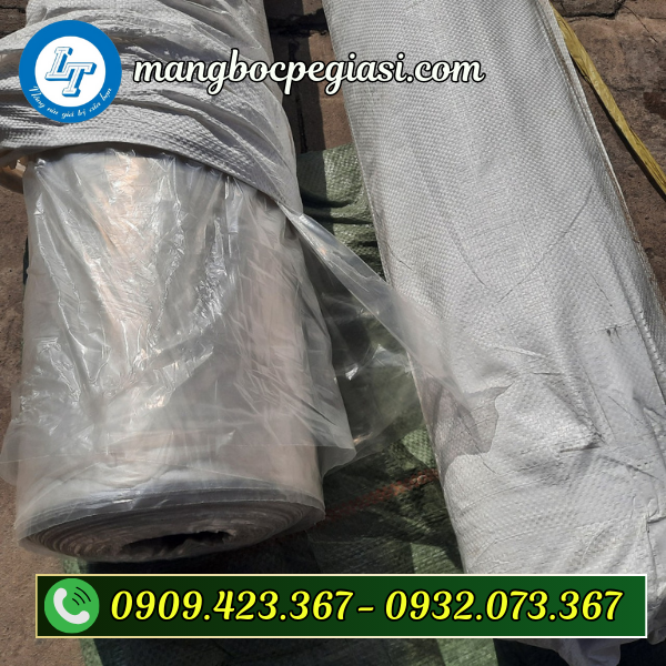 Nilon trắng phủ công trình Nilon đen phủ công trình