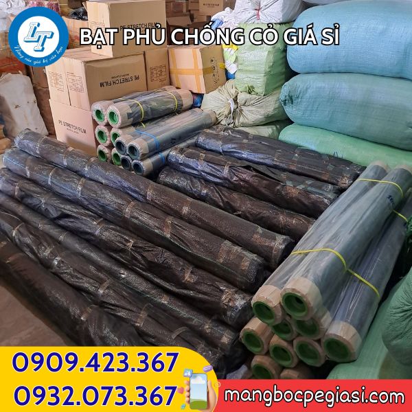 Kho cung cấp bạt phủ chống cỏ giá rẻ Kho cung cấp bạt phủ chống cỏ giá rẻ
