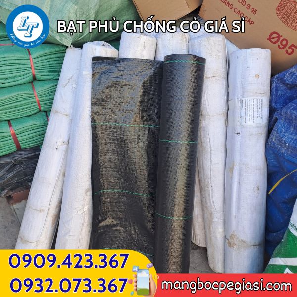Kho cung cấp bạt phủ chống cỏ giá rẻ HCM Kho cung cấp bạt phủ chống cỏ giá rẻ