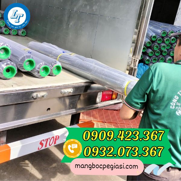 Giao màng phủ nông nghiệp 2mx400m cho khách Kho sỉ màng phủ nông nghiệp 2mx400m