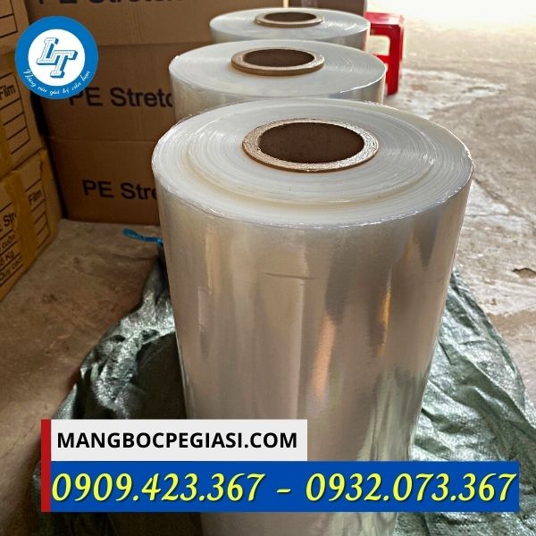 Màng pe quấn máy 15kg Màng pe quấn máy 15kg giá rẻ