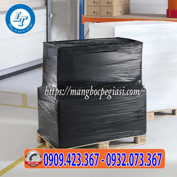 Màng PE  màu đen bọc hàng kín đáo Màng PE  màu đen bọc hàng kín đáo