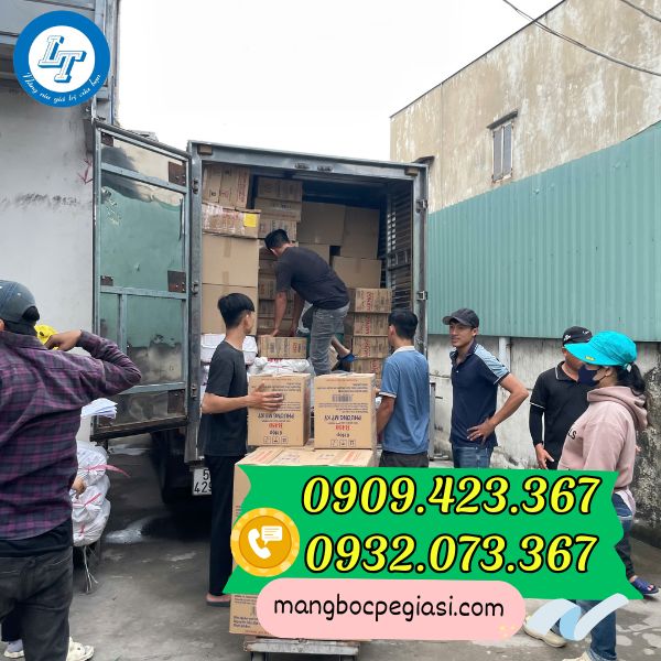 Giao hàng màng bọc thực phẩm Giao hàng màng bọc thực phẩm