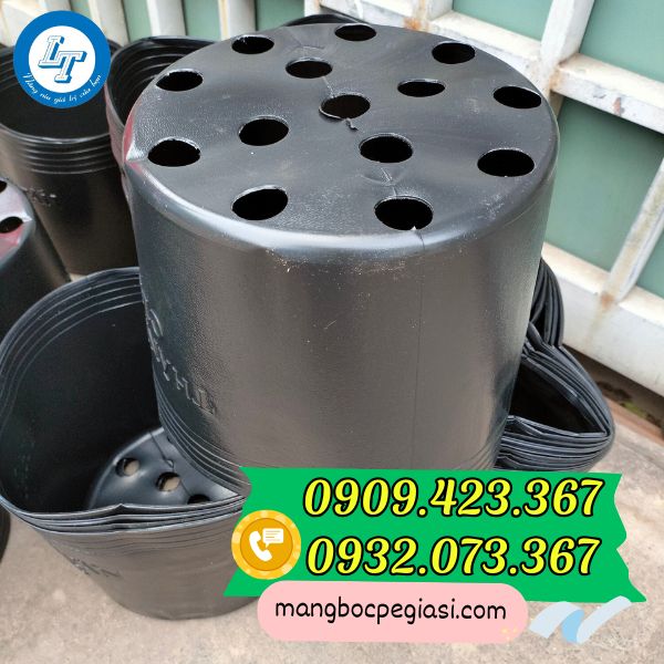 Chậu nhựa trồng cây C12 màu đen Chậu nhựa trồng cây C12