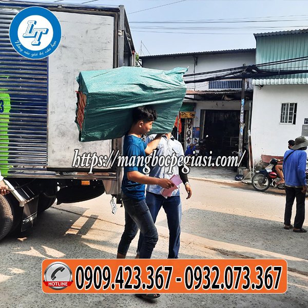 Giao hàng tại kho Lê Thanh Giao hàng tại kho Lê Thanh