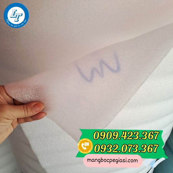 Xốp foam bọc hàng sẵn kho Xốp foam bọc hàng sẵn kho