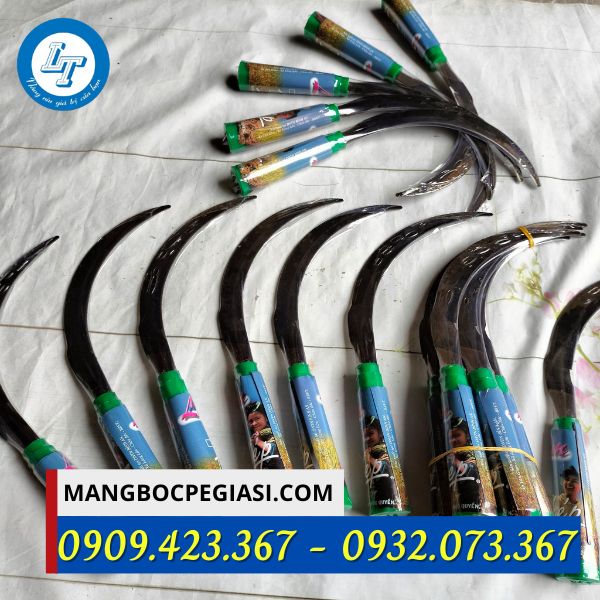 Lưỡi liềm thép