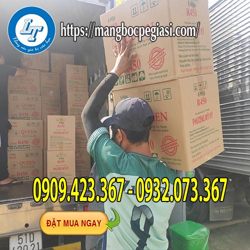 Màng bọc thực phẩm giao hàng Màng bọc thực phẩm giao hàng