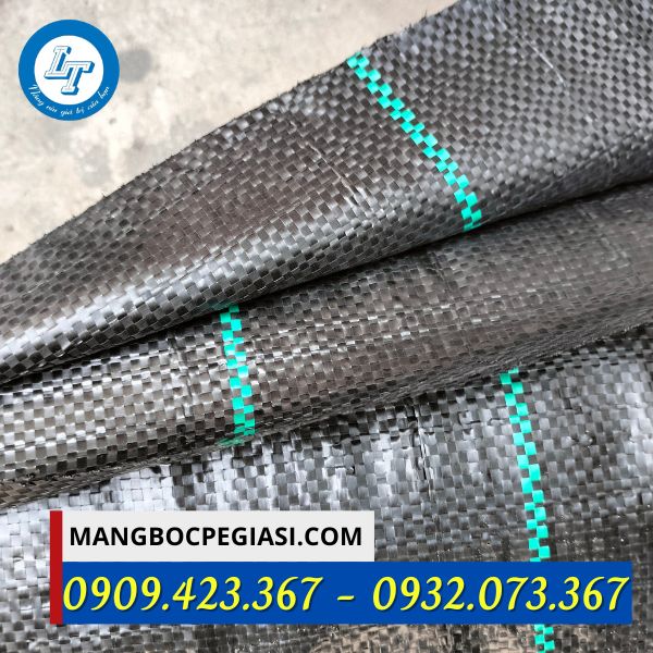 Bạt phủ chống cỏ màu đen Bạt phủ chống cỏ màu đen