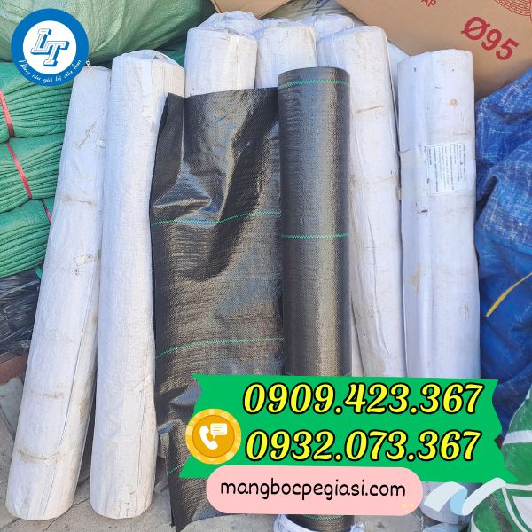 Bạt phủ đất chống cỏ