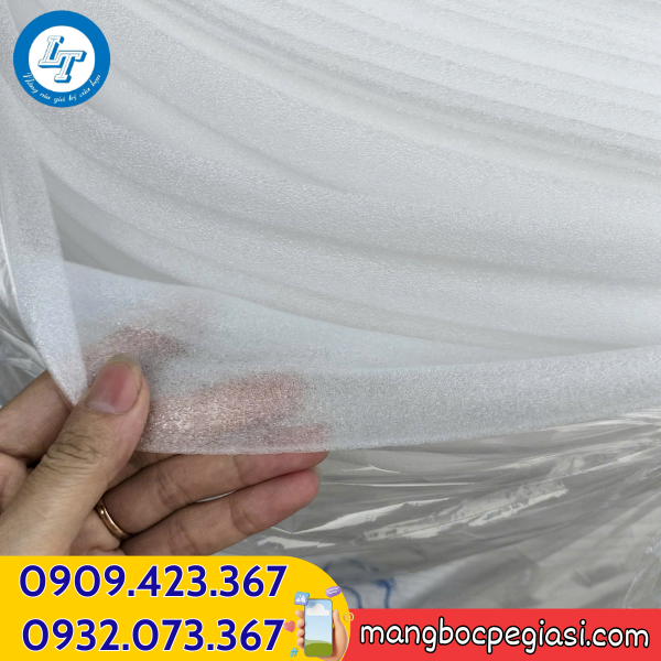 Xốp foam cuộn 2mmx150m Xốp foam cuộn 2mmx150m