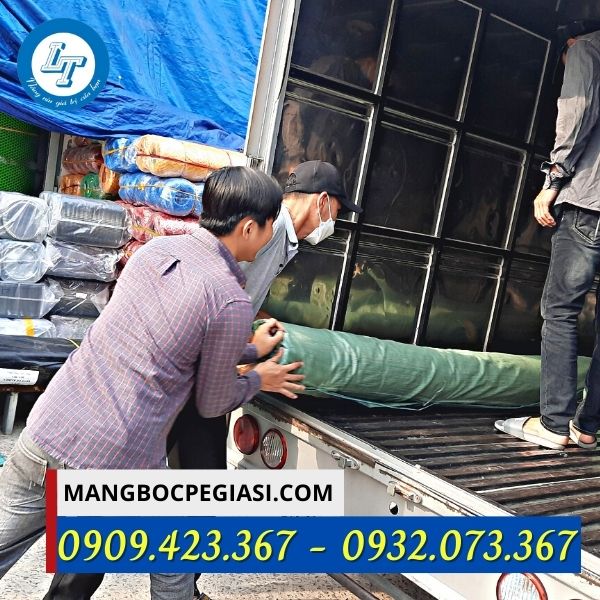 Giao cuộn nilon công trình Giao cuộn nilon công trình