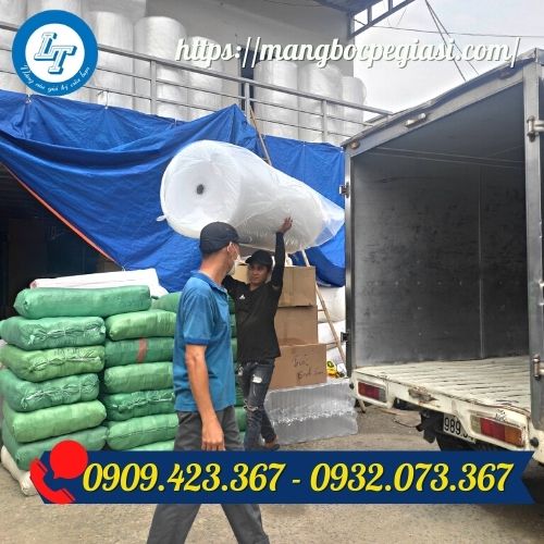 Màng phủ nông nghiệp 1m giá rẻ, giao hàng nhanh Màng phủ nông nghiệp 1m giá rẻ, giao hàng nhanh