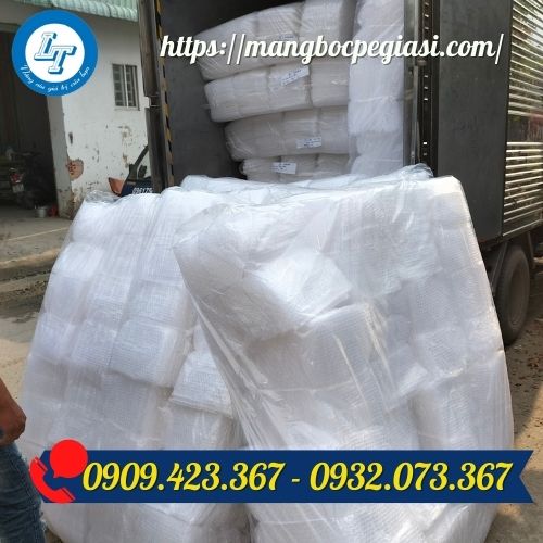 Giao hàng túi xốp nổ cho khách Giao hàng túi xốp nổ cho khách