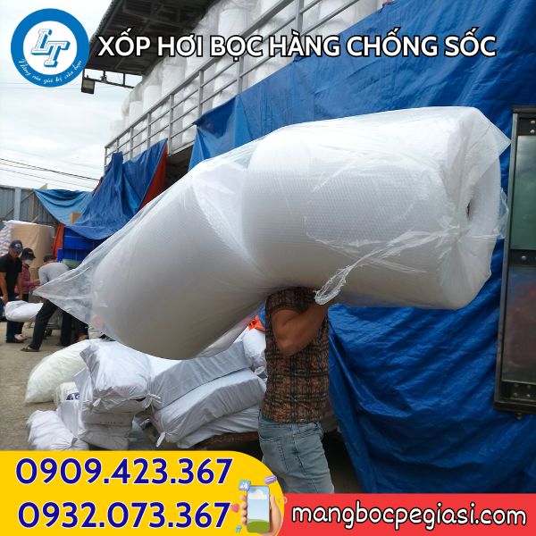 Giao xốp nổ cho khách Giao xốp nổ cho khách