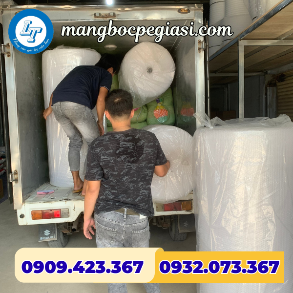 Giao xốp hơi cho khách