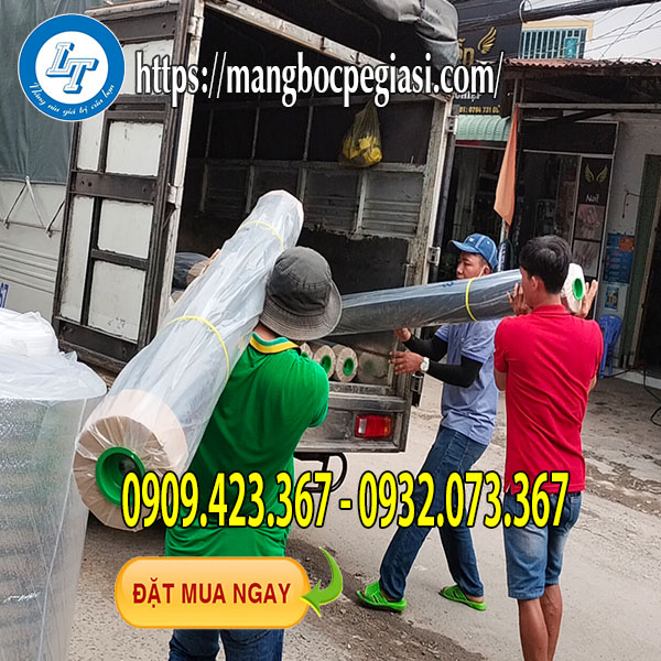 Giao màng phủ nông nghiệp cho nhà vườn Giao màng phủ nông nghiệp cho nhà vườn