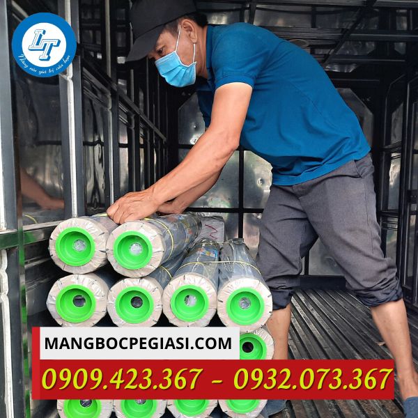 Giao màng phủ nông nghiệp cho khách sỉ