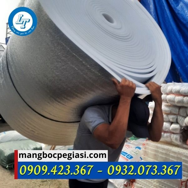 Giao cuộn xốp cách nhiệt Giao cuộn xốp cách nhiệt