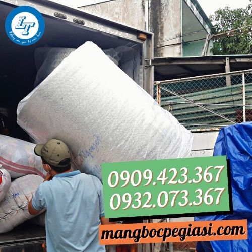 Giao xốp cách nhiệt cho khách Giao xốp cách nhiệt cho khách