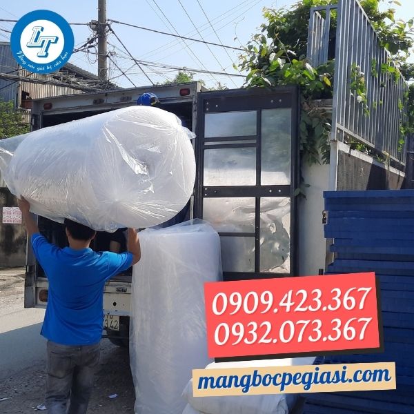 Giao xốp cho khách Giao xốp cho khách