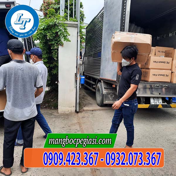 Giao hàng cho khách nhanh chóng Giao hàng cho khách nhanh chóng