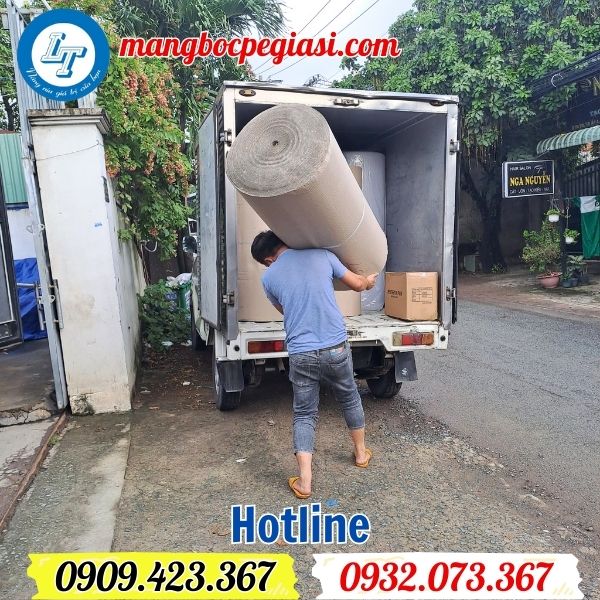 giấy cuộn carton 2 lớp giao giá sỉ cho đại lý giấy cuộn carton 2 lớp giao giá sỉ cho đại lý