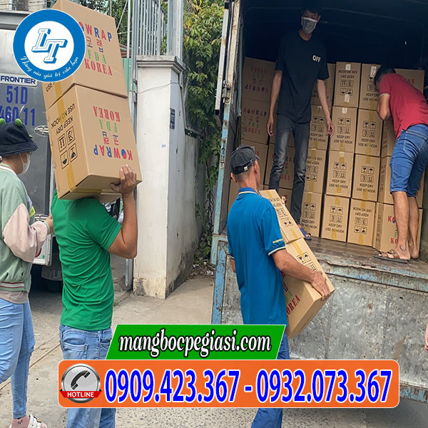 Giao giấy nến cho đại lý Giao giấy nến cho đại lý