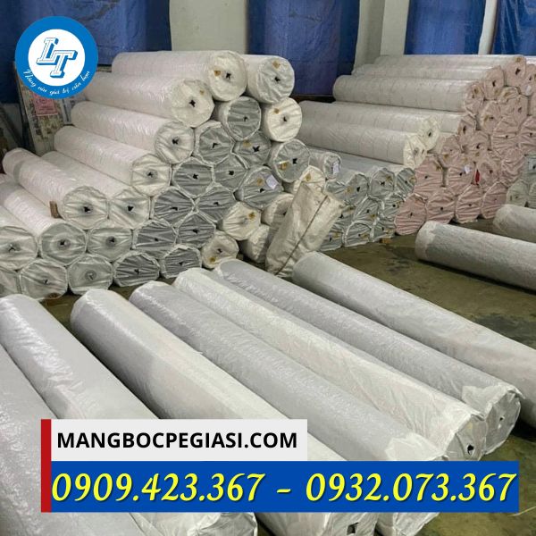 Bạt phủ chống cỏ giá sỉ rẻ Bạt phủ chống cỏ giá sỉ rẻ