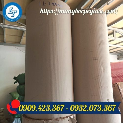 Giấy cuộn carton 2 lớp giá rẻ tại Lê Thanh Giấy cuộn carton 2 lớp giá rẻ tại Lê Thanh
