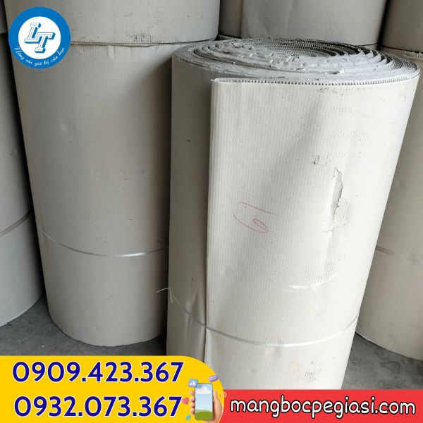 Giấy cuộn carton 2 lớp giá sỉ Giấy cuộn carton 2 lớp giá sỉ