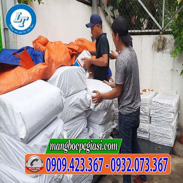 Lên hàng giao cho khách sỉ TPHCM Lên hàng giao cho khách sỉ TPHCM