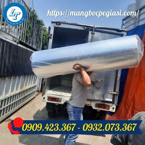 Lên hàng túi khí cách nhiệt  Lên hàng túi khí cách nhiệt