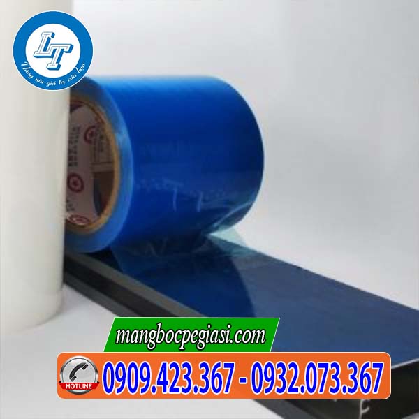 mang-bao-ve-be-mat-mau-xanh-trong