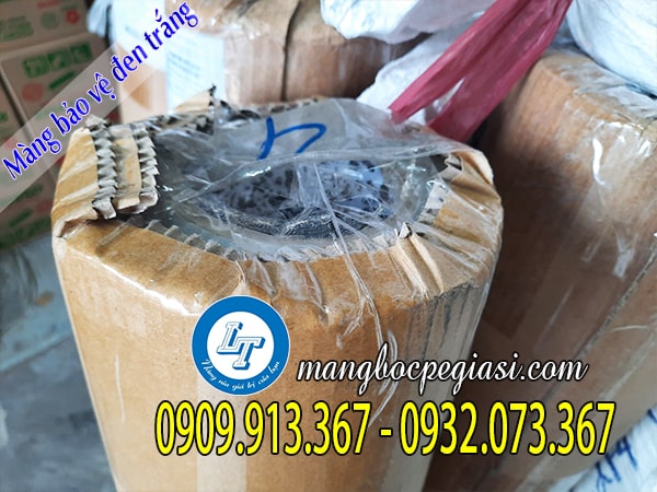 Màng bảo vệ trắng đen chất lượng cao Màng bảo vệ trắng đen chất lượng cao