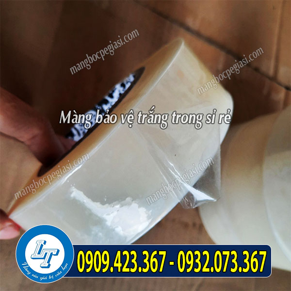 Màng bảo vệ trắng trong chất lượng Màng bảo vệ trắng trong chất lượng