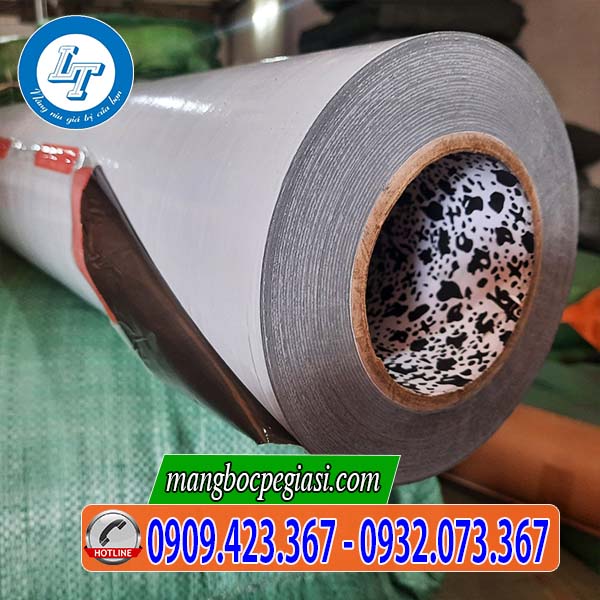 Màng chống trầy trắng đen có keo dán chất lượng Màng chống trầy trắng đen có keo dán chất lượng