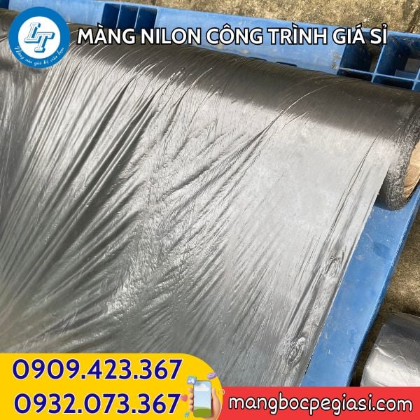 Màng phủ công trình màu đen bền dẻo Màng phủ công trình
