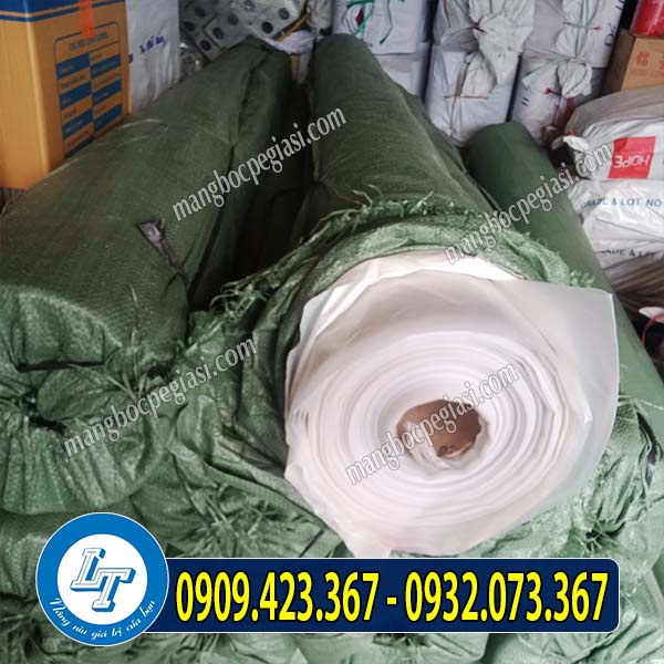 Màng nilon lót sàn bê tông giá sỉ Màng nilon lót sàn bê tông giá sỉ