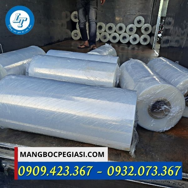Màng pe quấn máy 15kg Màng pe quấn máy 15kg