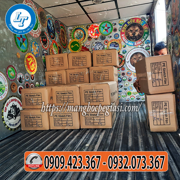 Màng pe bọc pallet giao hàng Màng pe bọc pallet giao hàng