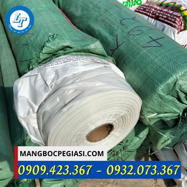 Màng nilon công trình giá rẻ Màng nilon công trình giá rẻ