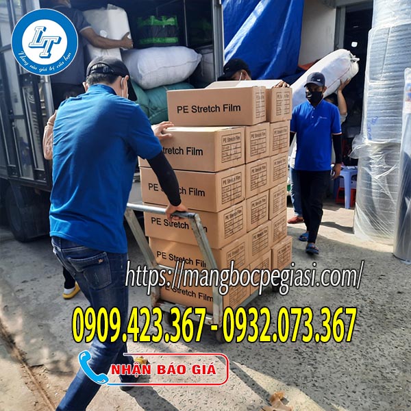 Giao hàng màng PE Giao hàng màng PE