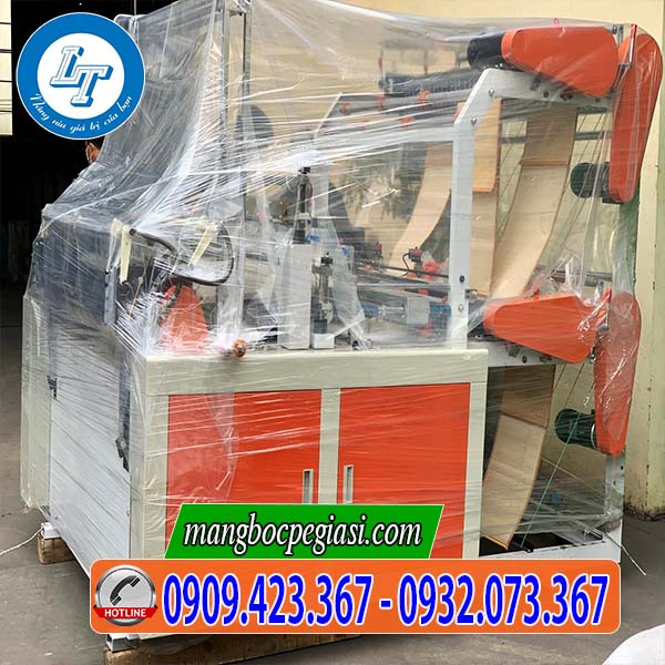 Màng PE màu trắng bọc máy móc an toàn khi vận chuyển Màng PE màu trắng bọc máy móc an toàn khi vận chuyển