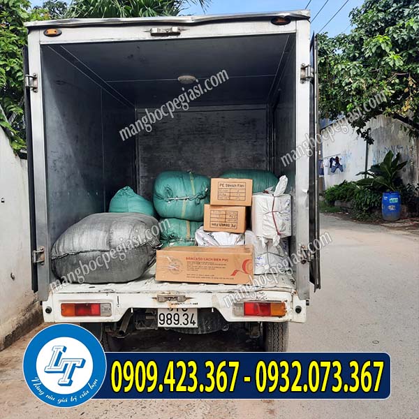 Giao hàng xe tải chuyên nghiêp Giao hàng xe tải chuyên nghiêp