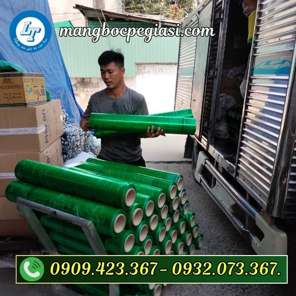 Giao màng PE cho khách Giao màng PE cho khách