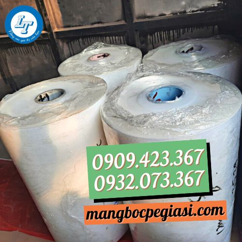 Màng pe quấn máy 50cmx30kg