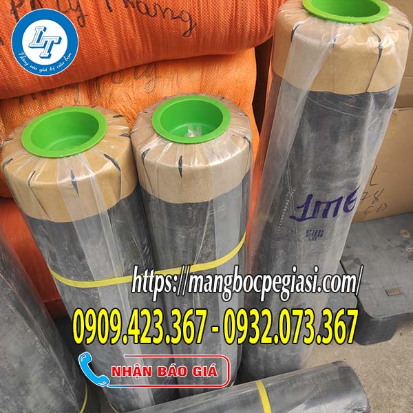 Màng phủ luống mặt đen mặt bạc nhiều kích cỡ Màng phủ luống mặt đen mặt bạc nhiều kích cỡ